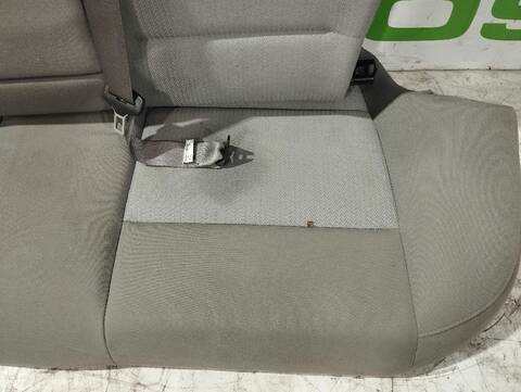 Foto 2ª: Asientos Traseros Bmw Serie 3 315 2.0 16V 143CV [N43B20A] (2005)