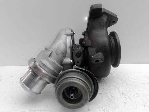 Foto 2ª: Turbocompresor Mercedes Sprinter 313 CDI 903.661-662) 129CV 95KW CAJA CERRADA [611981] (2004)