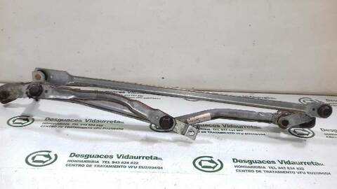 Foto 3ª: Brazo Limpia Delantero Izquierdo Audi A6 3.0 TDI QUATTRO 165KW) BERLINA 225CV [BMK] (2004)