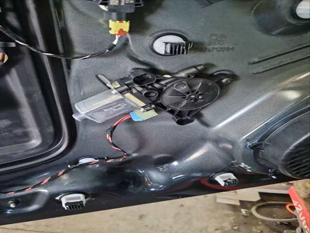 Elevalunas Eléctrico Delantero Izquierdo Porsche Macan GTS 95BBL1) 380CV 280KW