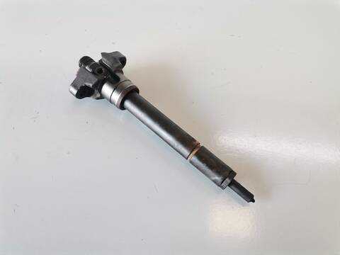 Foto 1ª: Inyectores Bmw Serie 3 315 320D 2.0 16V DIESEL CAT 136CV