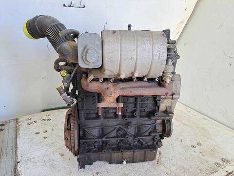 Foto 2ª: Motor Completo Skoda Fabia ATTRACTIVE 64CV 47KW [ASY] (2003)