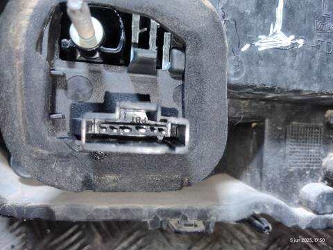 Foto 3ª: Piloto Trasero Izquierdo Citroen C3 HM05 (2018)