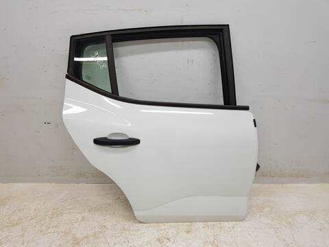 Puerta Trasera Derecha Dacia Sandero ESSENTIAL