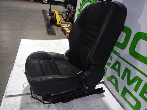 Foto 2ª: Asiento Delantero Derecho Renault Scenic XMOD BOSE 132CV [H5F 404  H5F 408] (2009)