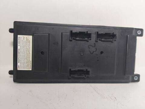 Foto 2ª: Caja Reles Fusibles Land Rover Range V6 TD SE 190CV (2005)