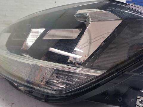 Foto 2ª: Faro Izquierdo Volkswagen Golf COMFORTLINE BLUEMOTION AUT. 150CV (2013)