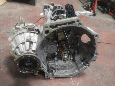 Foto 2ª: Caja Cambios Volkswagen Touran BXE (2008)