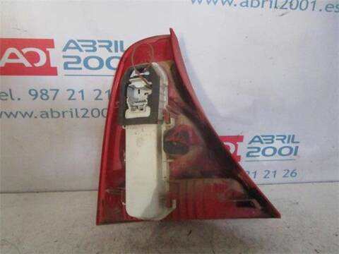 Foto 2ª: Piloto Trasero Derecho Renault Clio 1.2 16V B/CB05) 75CV 55KW [D4F 722] (2004)