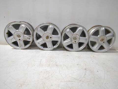 Foto 2ª: Juego LLantas Renault Clio 1.2 16V BB05 BB0W BB11 BB27 BB2T BB2U BB2V CB05 ... 75CV 55KW [D4F 706,D4F 712,D4F 714,D4F 722,D4F 728]