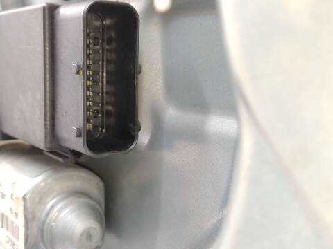 Foto 3ª: Elevalunas Eléctrico Delantero Izquierdo Seat Leon 1.9 TDI 100CV 74KW [AXR] (2006)