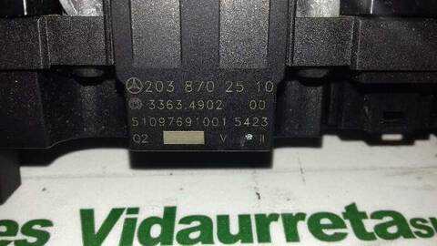 Foto 2ª: Mando Multifuncion Mercedes Clase C 160 3.2 V6 18V CAT BERLINA 218CV 160KW [M112946] (2002)