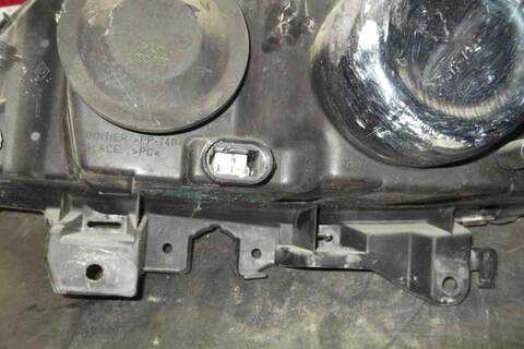 Foto 2ª: Faro Derecho Renault Laguna 2.0 16V RTI B56D) 139CV 102KW [F4R F7] (2000)