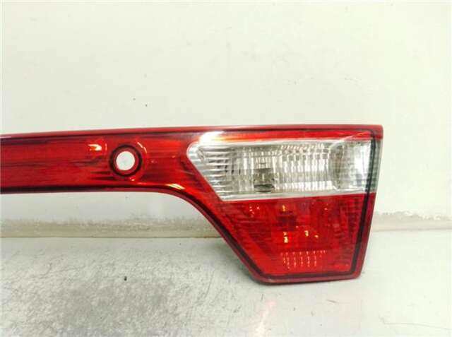Foto 2ª: Piloto Trasero Central Seat Toledo 1.9 TDI [ASZ]