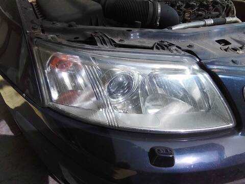 Foto 2ª: Faro Derecho Saab 9-3 1.9 TID CAT BERLINA 150CV 110KW [Z19DTH] (2005)