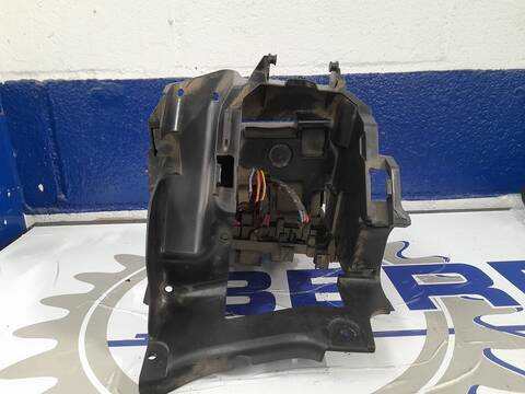 Foto 3ª: Caja Reles Fusibles Volkswagen Touran 1.9 TDI 105CV 77KW (2006)