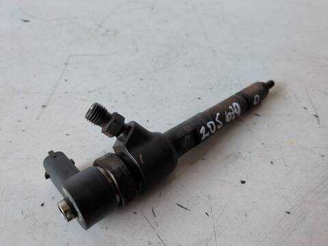 Foto 3ª: Inyectores Opel Corsa A13DTC (2014)