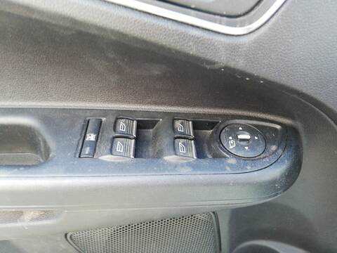 Botonera Elevalunas Ford B Max T3JB CB2)