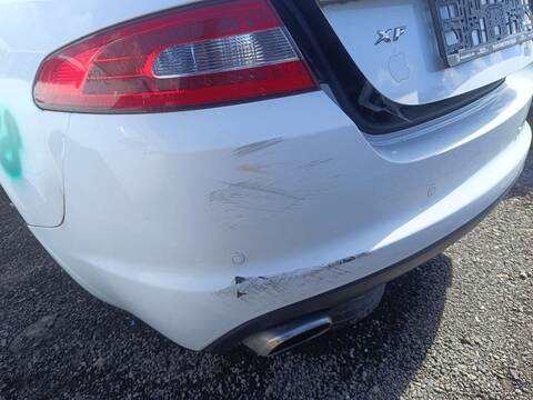 Paragolpes Trasero Jaguar XF 3.0 V6 DIESEL LUXURY 211CV 155KW