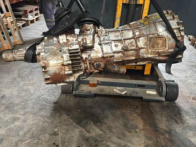 Caja Cambios Isuzu Trooper 2.8 D