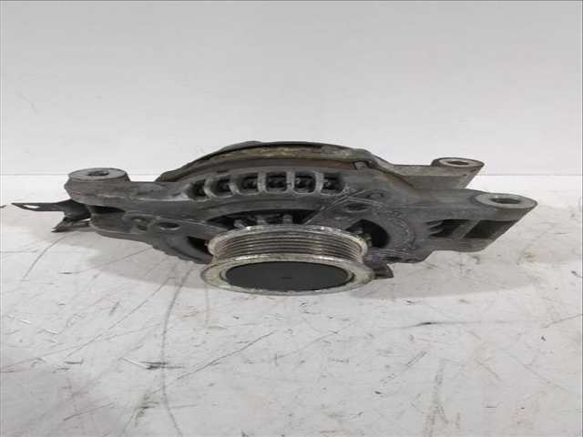 Foto 2ª: Alternador Toyota Corolla 2.2 D-4D AUR10_) 177CV [2AD-FHV] (2004)