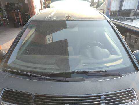 Foto 1ª: Luna parabrisas Mercedes Clase C 160 OM611962 COUPE (2000)