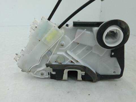 Foto 3ª: Cerradura Puerta Delantera Derecha Toyota Yaris 1.5 HYBRID MXPJ10) 116CV 85KW [M15A-FXE] (2023)