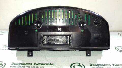 Foto 2ª: Cuadro de Instrumentos Volkswagen Passat ADVANCE 4MOTION 140CV 103KW [BKP] (2006)