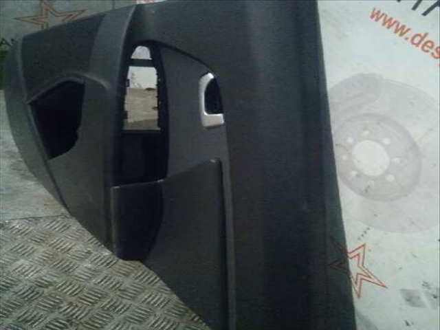 Foto 2ª: Tapizados Cartoneras Kia Sportage DRIVE 4X2 136CV 100KW [D4H4] (2014)