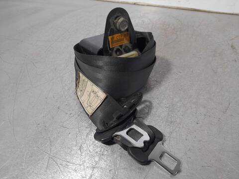 Cinturón Trasero Central Chevrolet Aveo LS 94CV 69KW