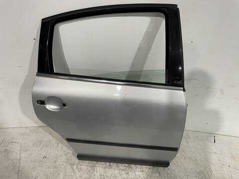 Puerta Trasera Derecha Volkswagen Passat ADVANCE BERLINA 131CV 96KW