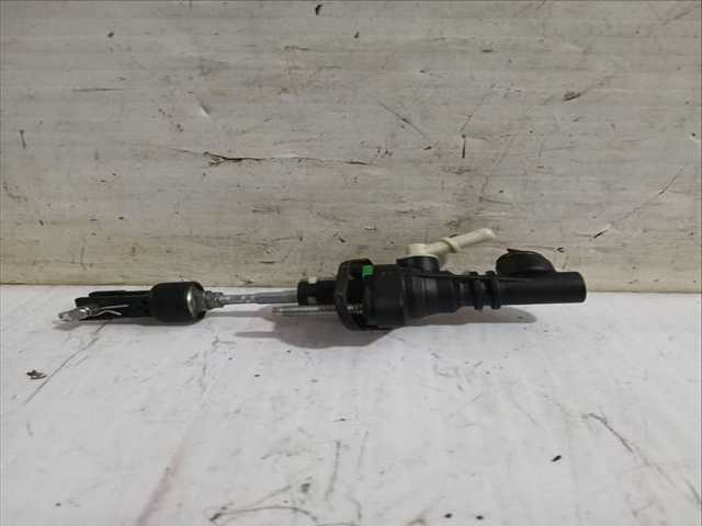 Foto 3ª: Bomba Embrague Toyota Auris 1.33 DUAL-VVTI NRE150_) 101CV 74KW [1NR-FE] (2010)
