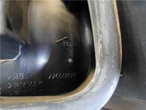 Foto 3ª: Piloto Trasero Izquierdo Renault Laguna 1.9 DTI B56J) 98CV 72KW [F9Q 716] (1999)