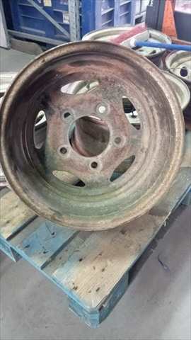 Foto 2ª: LLanta Chapa Land Rover Discovery 2.5 D 3P 300 TDI [18L] (1995)
