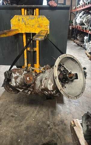 Foto 2ª: Caja Cambios Nissan Patrol 2.7 DIESEL [MD27] (1984)