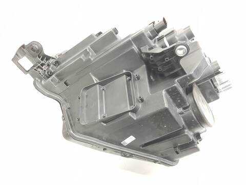 Foto 3ª: Faro Derecho Skoda Karoq STYLE (2017)