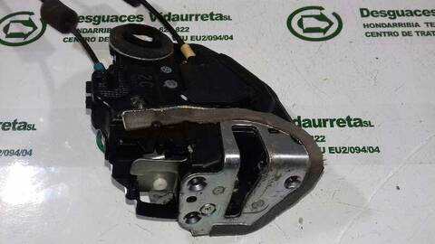 Foto 2ª: Cerradura Puerta Trasera Derecha Toyota Rav4 2.2 TD CAT 136CV 100KW [2ADFTV] (2007)