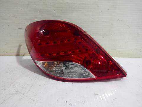 Foto 2ª: Piloto Trasero Izquierdo Peugeot 207 CONFORT 90CV 66KW [9HXDV6ATED4] (2010)