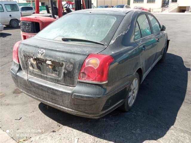 Foto 2ª: Paragolpes Trasero Toyota Avensis 1.8 SOL BERLINA (5-PTAS) [1.8 LTR. - 95 KW 16V CAT] [1ZZ-FE]