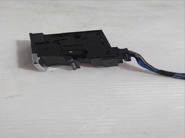 Foto 3ª: Freno de Mano Volkswagen T-Roc 1.6 TDI 115CV [DGTE] (2017)