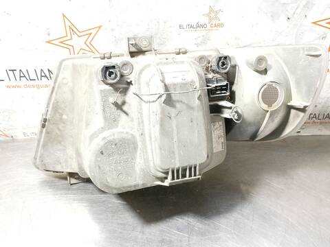 Foto 3ª: Faro Derecho Mercedes Vito 110 D EURO 2 638.174) 98CV 72KW [601970] (2004)