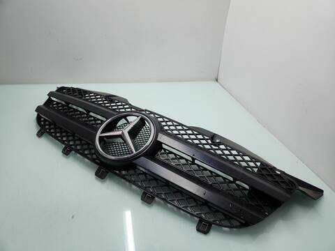 Rejilla Delantera Mercedes Sprinter 210/213/216 CDI 906.611/613) 95CV 70KW CAJA CERRADA