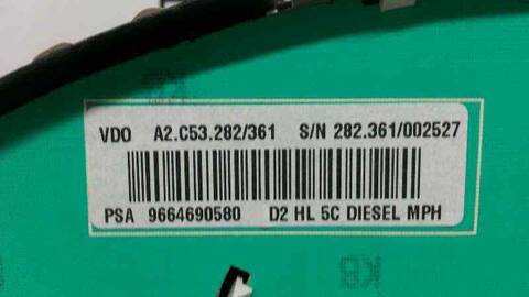 Foto 3ª: Cuadro de Instrumentos Peugeot 407 VERSION INDEFINIDA (2004)