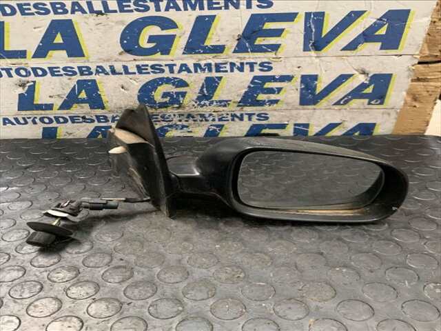 Retrovisor Derecho Seat Arosa AROSA STELLA 999 CC 1.0 LTR) 50CV/37KW AUC