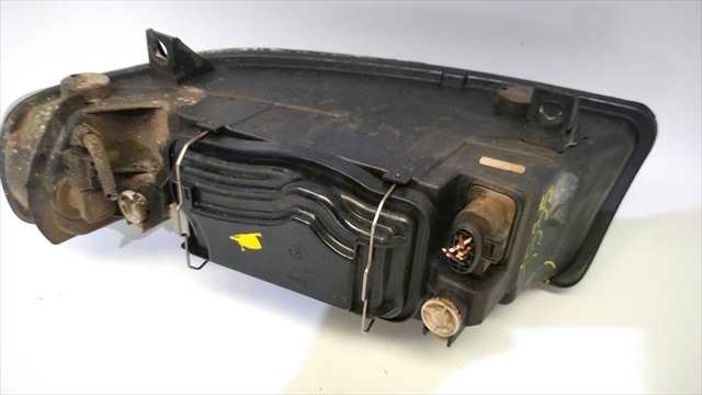 Foto 2ª: Faro Derecho Seat Leon 1.9 DIESEL 2962 FNR [D/AHF] (2002)