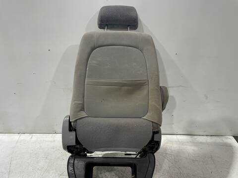 Foto 3ª: Asiento Delantero Izquierdo Kia Carnival 2.9 CRDI LX 144CV 106KW [J3] (2004)