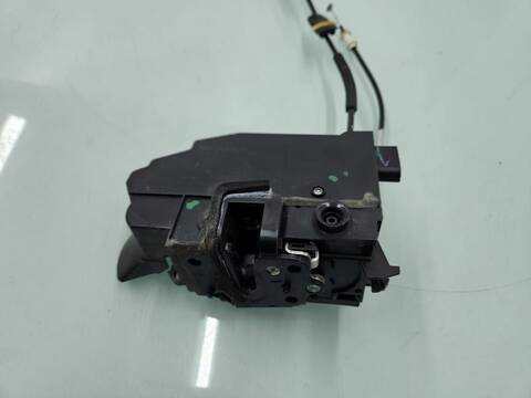 Foto 3ª: Cerradura Puerta Delantera Izquierda Peugeot 308 ACTIVE 119CV 88KW [BH01] (2015)