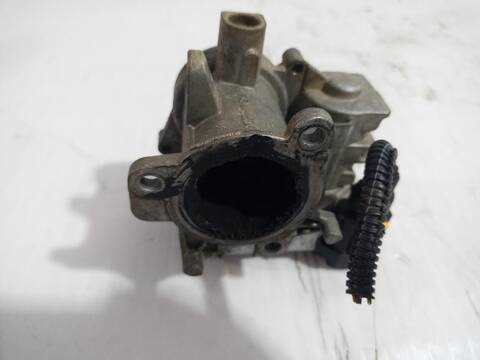 Foto 3ª: Caja Mariposa Peugeot Bipper BASIS 75CV (2008)