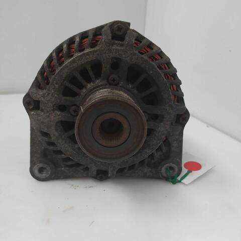 Foto 1ª: Alternador Nissan Qashqai 2.0 DCI A LAS 4 RUEDAS (2006)
