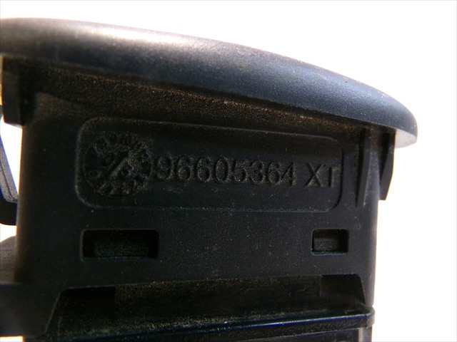 Foto 4ª: Botonera Elevalunas Citroen C2 1.4 G 2003-2008 [KFV] (2006)